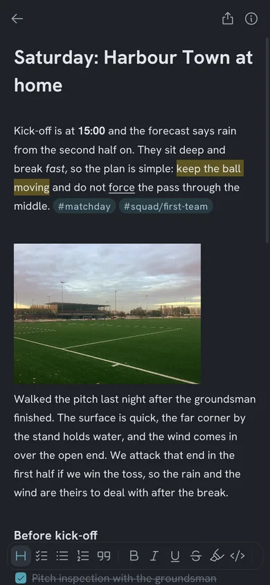 The same note in the Dark theme